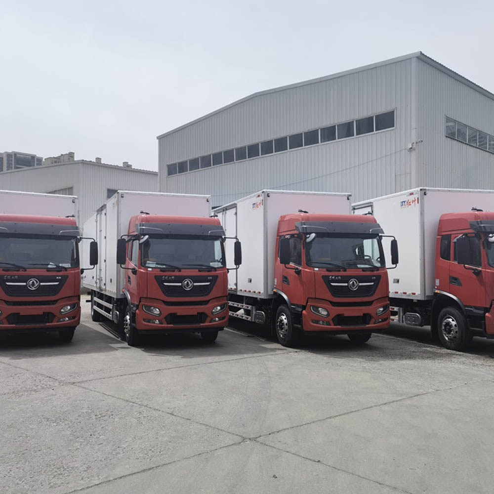 輕量化快遞車(chē)